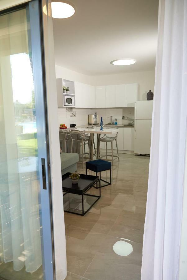 Ferienwohnung Pool Garden View Eilat Exterior foto